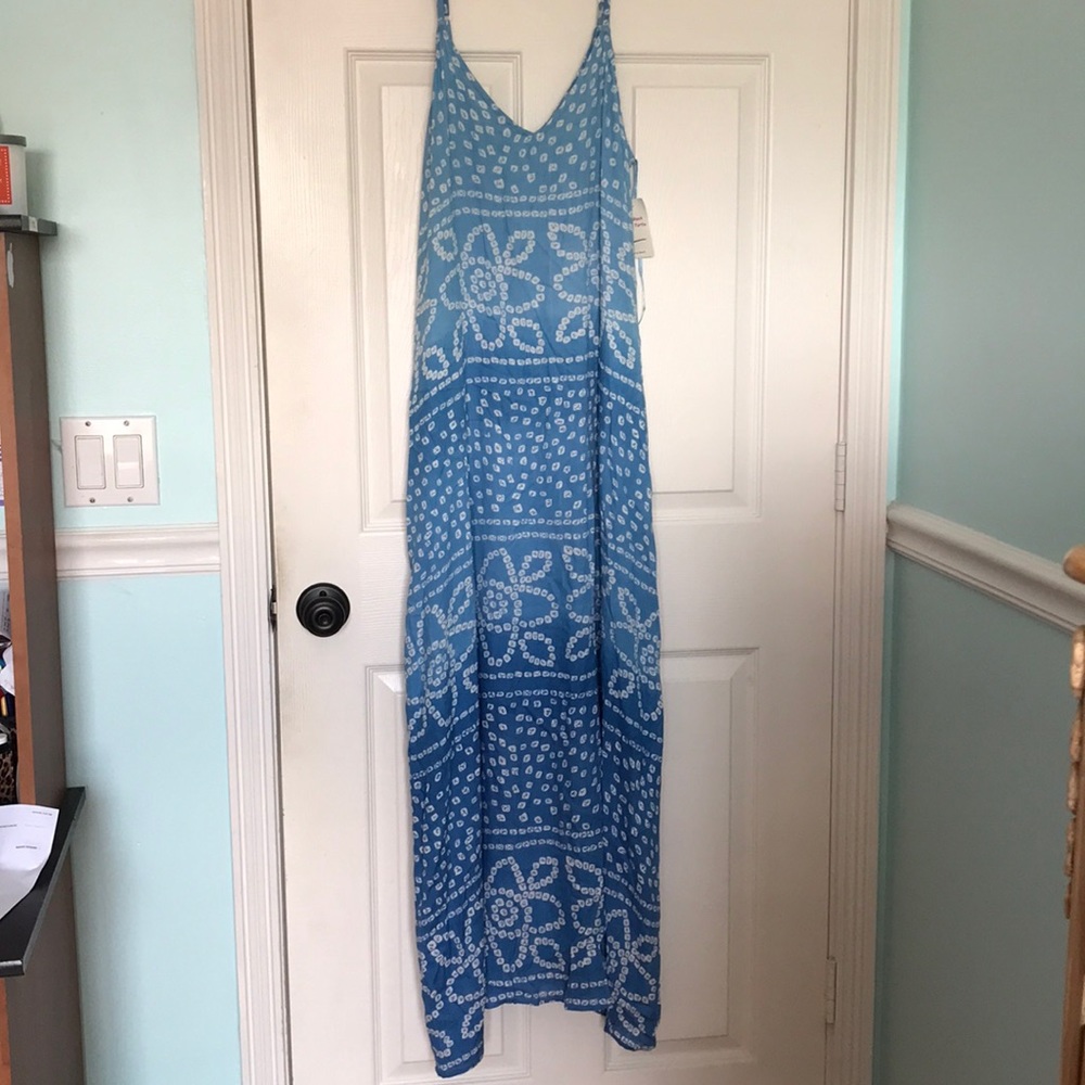 Maxi dress with pockets new with tags
